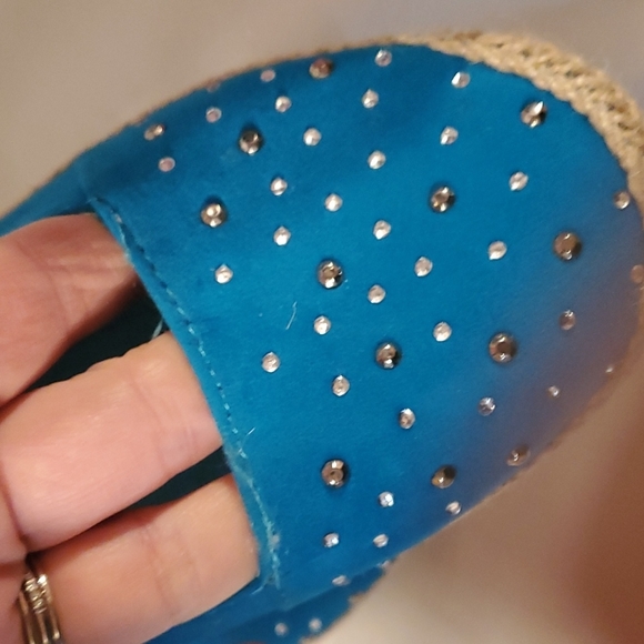 New size 3 canvas blue studded slip ons - Picture 7 of 7